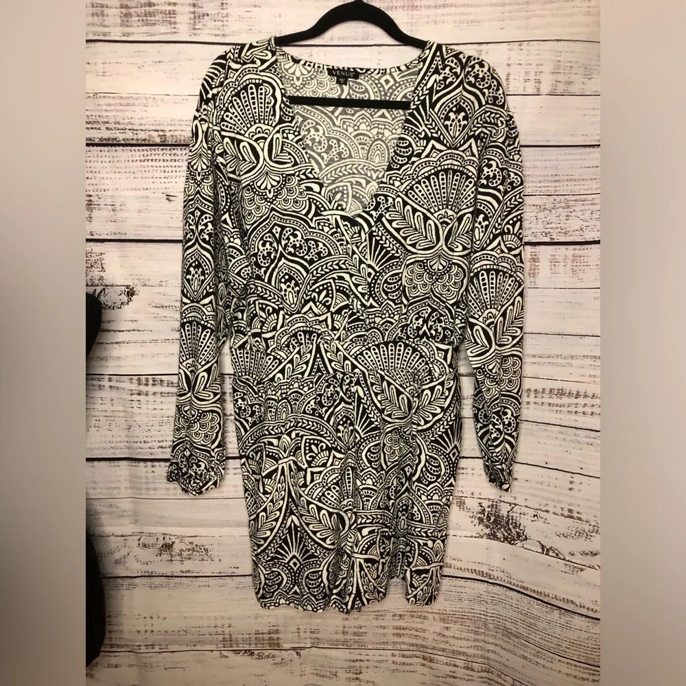 Cotton linen printed romper - Picture 5 of 13